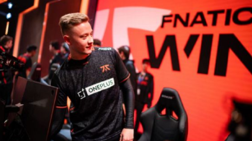 LOL全球总决赛MV推迟 Bwipo争议言论引发关注